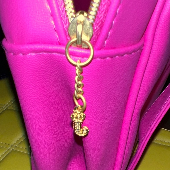 Juicy Couture Vibrant Pink and Black Sequin Backpack NWOT - Picture 5 of 5